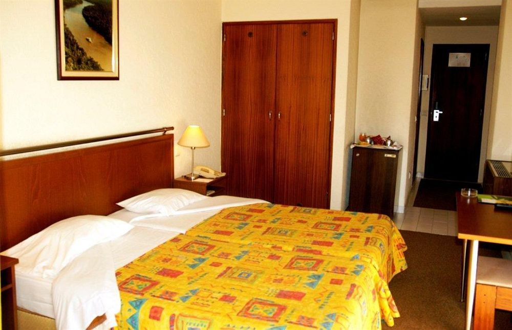 Express & - Principe Real By Ihg 3* Lissabon